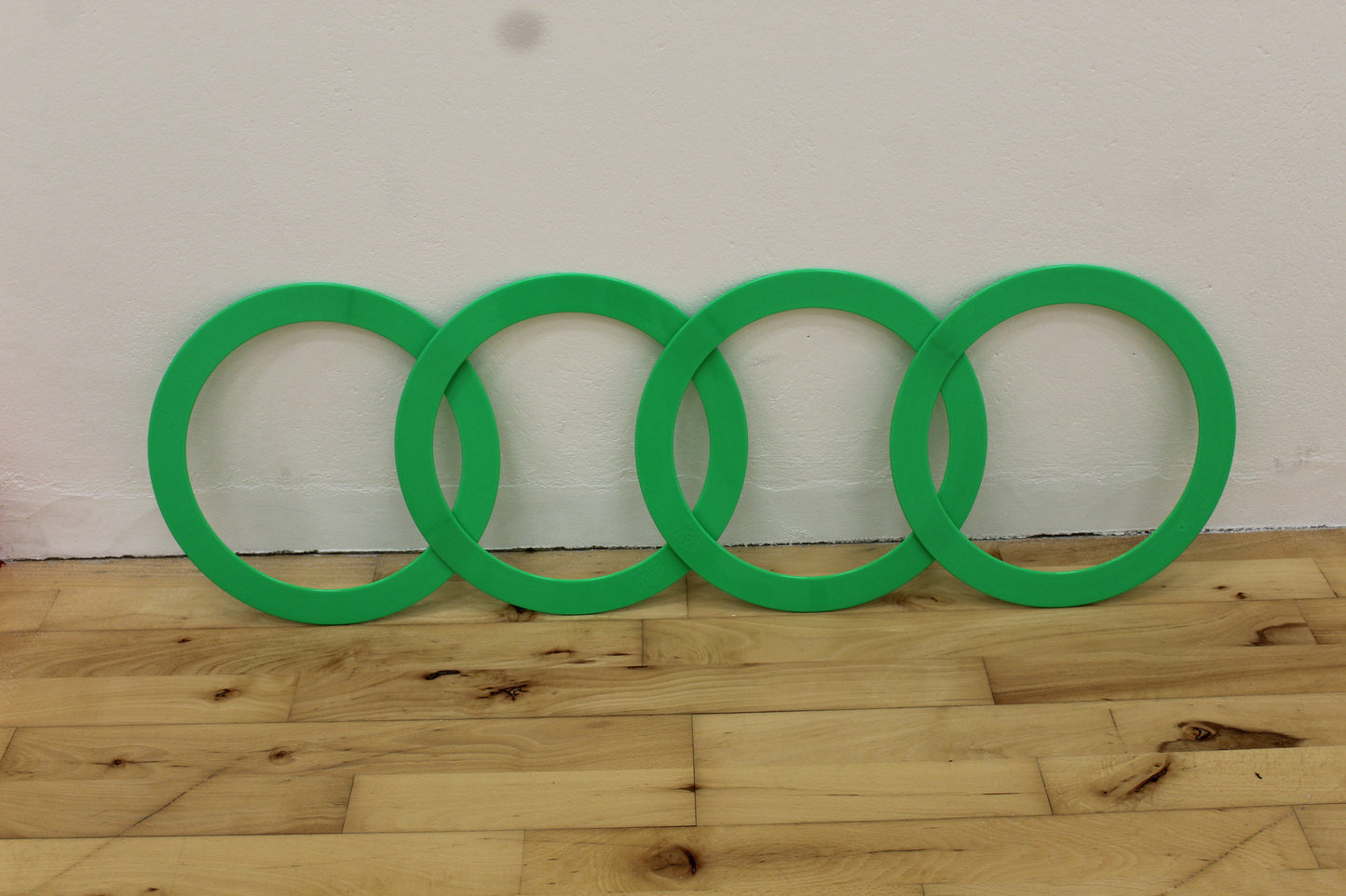 Play Standard Juggling Ring