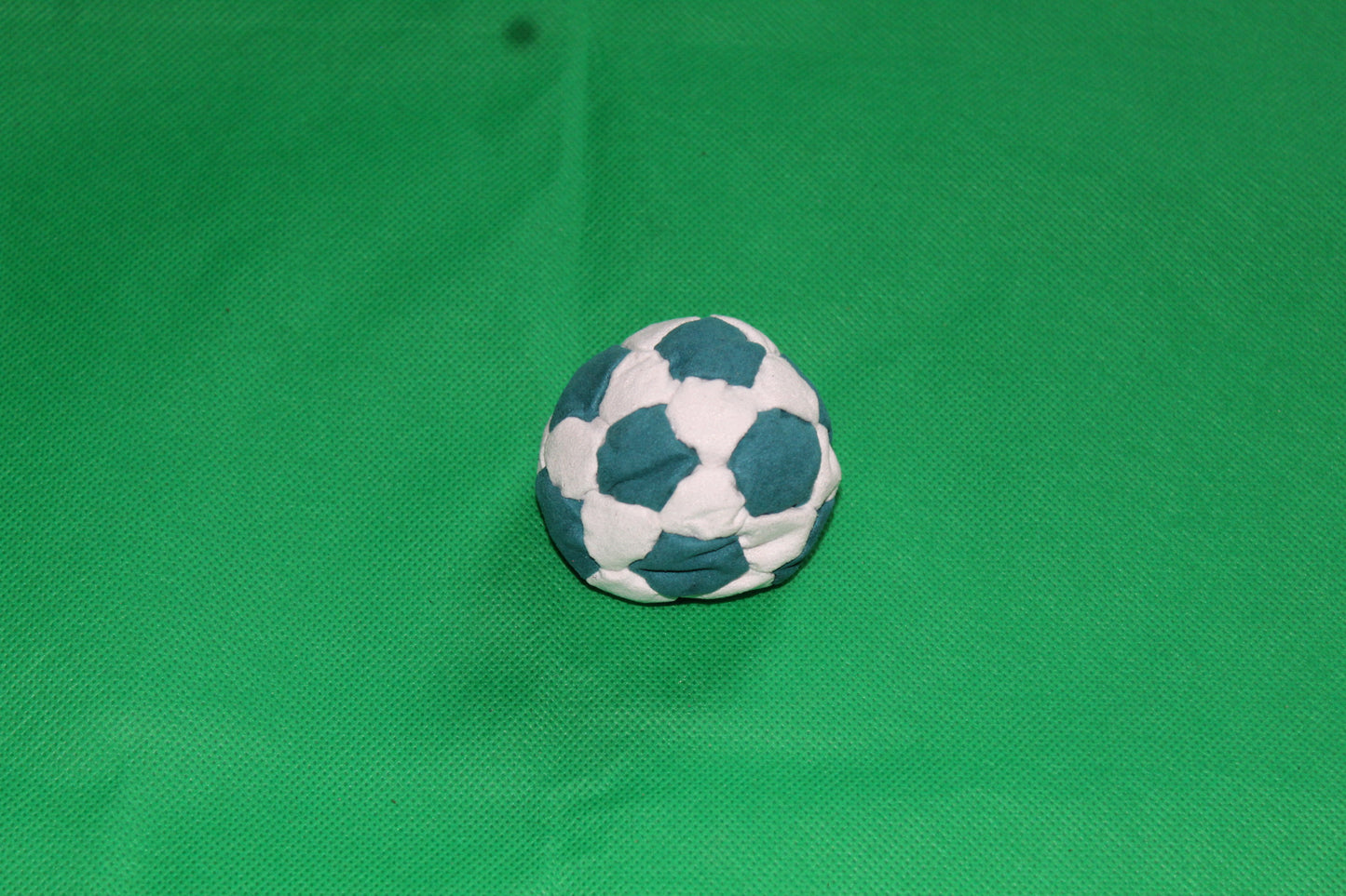 Freestyle Footbag – 32 Panel, Hand-Stitched