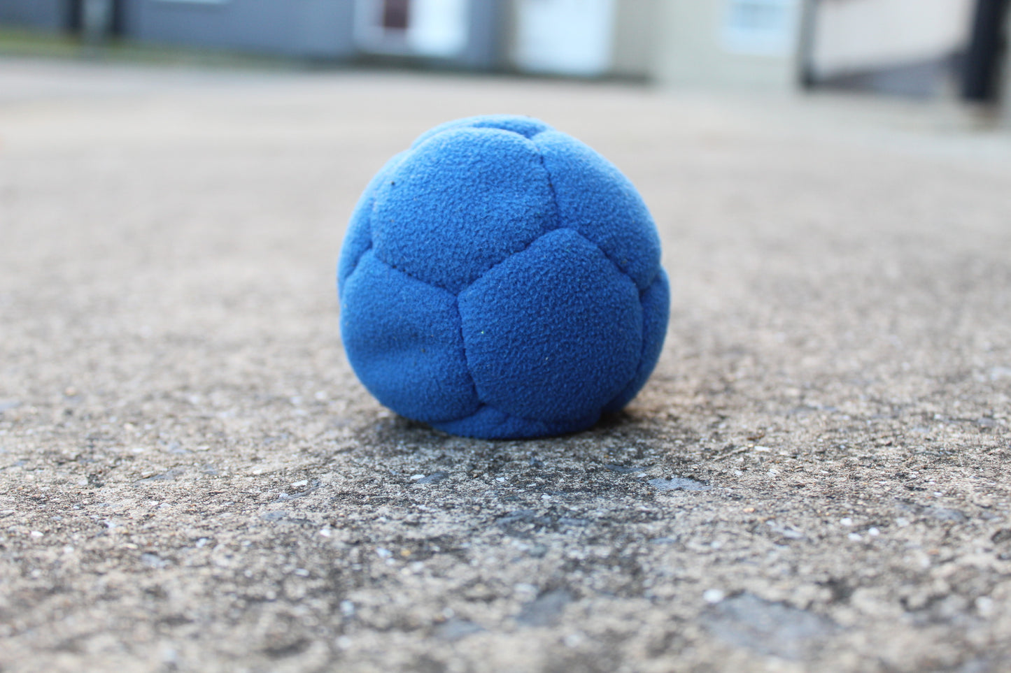 fleece fabric juggling ball in Blue