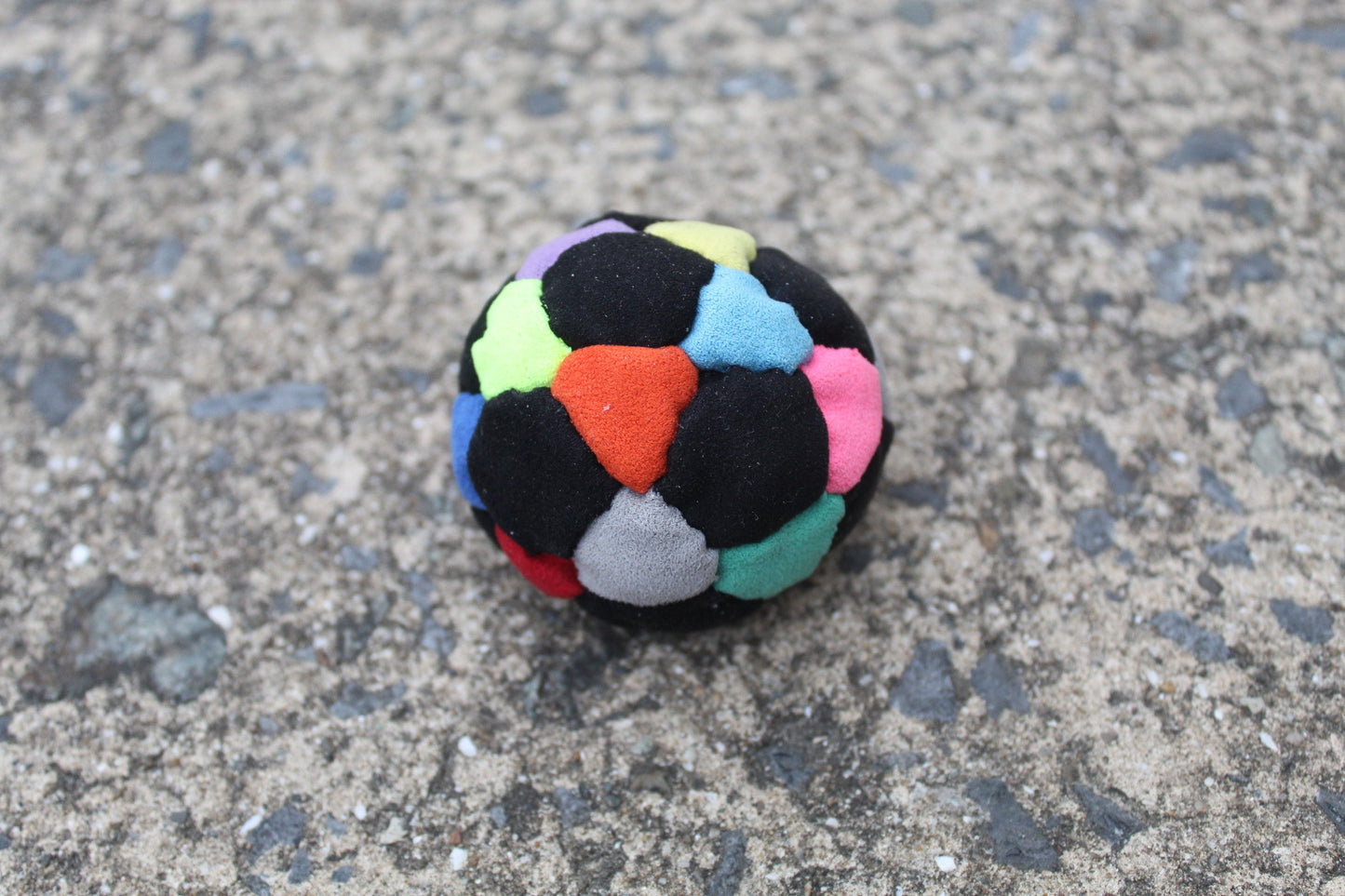 Hand & Foot Juggling Combo - 3 Turbo Balls + Light Footbag